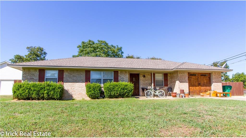 600 South Morrison Street Pilot Point, TX 76258 - Photo 1 of 1