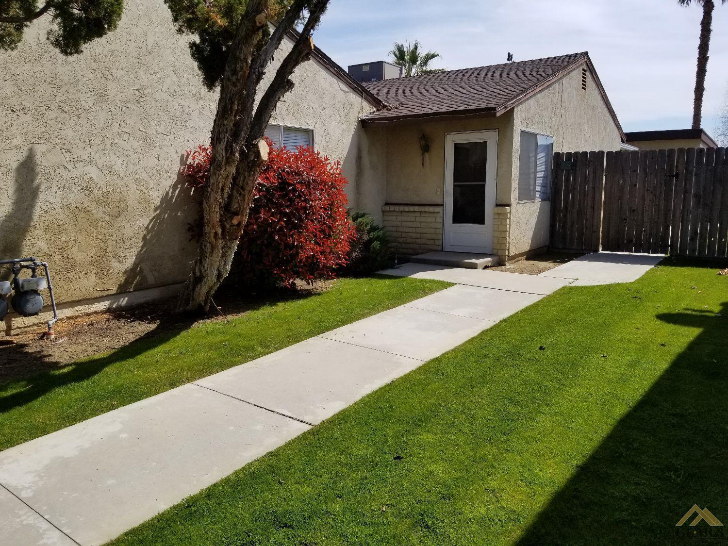 5515 Wilson Road Bakersfield, CA 93309 - Photo 3 of 14