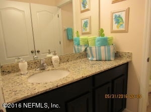 235 Esmeralda Road St. Augustine, FL 32095 - Photo 32 of 42 Guest bath with upgraded height sink.