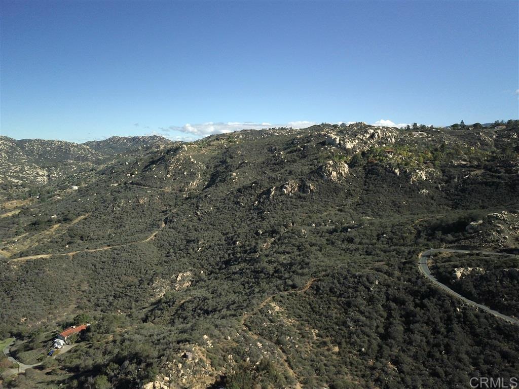 5712 Rainbow Heights Road Fallbrook, CA 92028 - Photo 2 of 18
