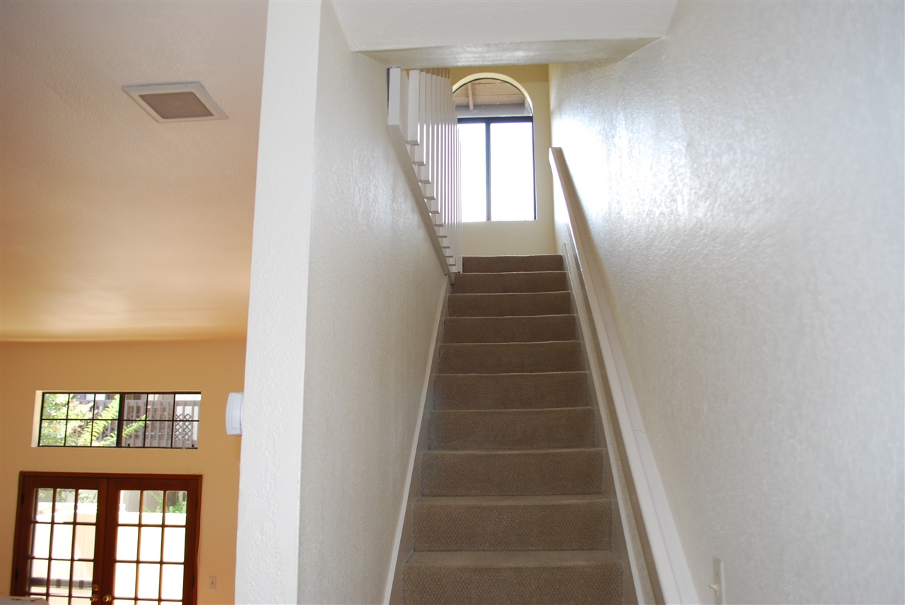 2372 Altisma Way, Unit C Carlsbad, CA 92009 - Photo 9 of 16 upper stair way