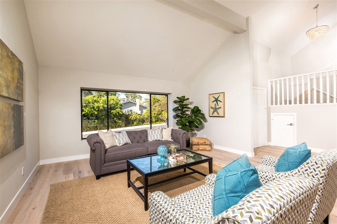 8393 Cliffridge Lane La Jolla, CA 92037 - Photo 4 of 25