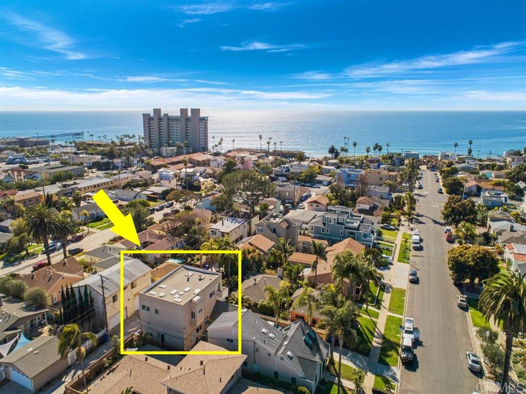 1.5 Blocks to the Pacific Ocean and a plethora of eateries and activities, this detached condo with no HOA offers a new owner tremendous opportunities to live at the beach and get supplemental income.