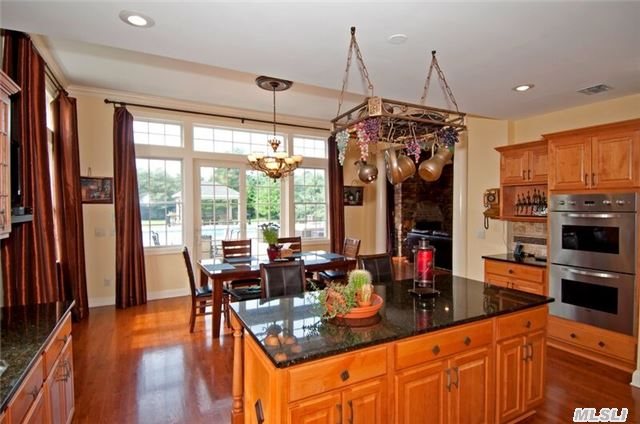 4 Legends Circle Melville, NY 11747 - Photo 12 of 20