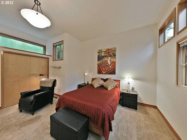 6570 Southwest Barnes Road Portland, OR 97225 - Photo 14 of 16 Gallery Image 14