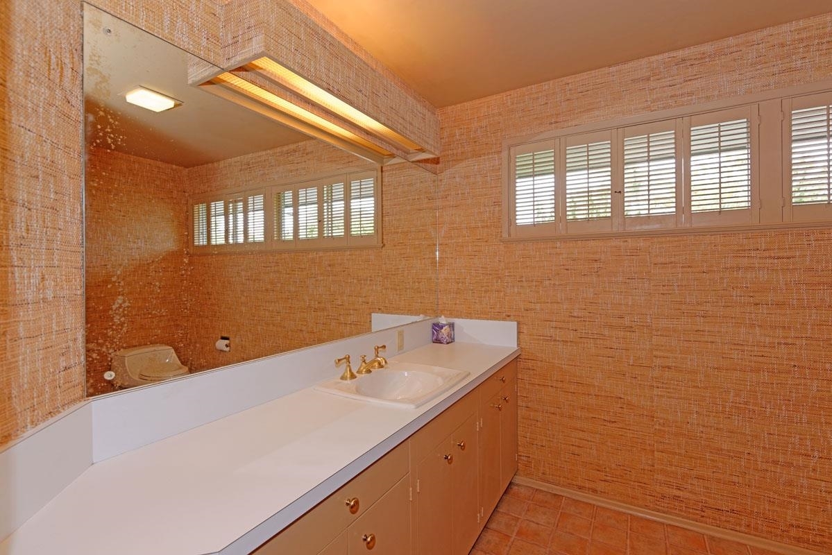 5935 Rutgers Road La Jolla, CA 92037 - Photo 8 of 24 Gallery Image 8