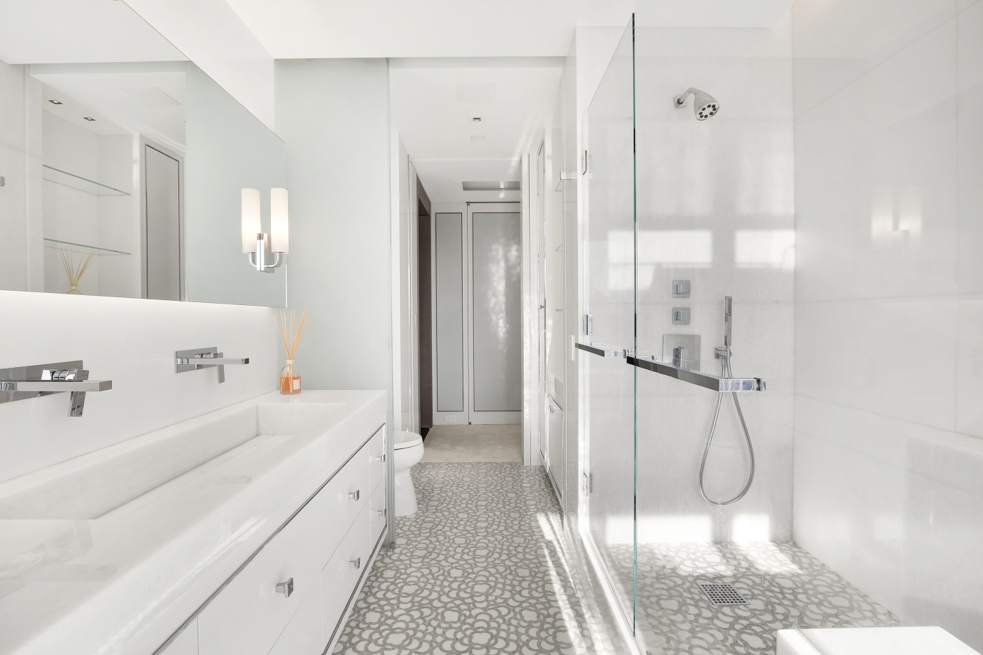 200 East 69th Street, Unit 31C Manhattan, NY 10021 - Photo 9 of 18