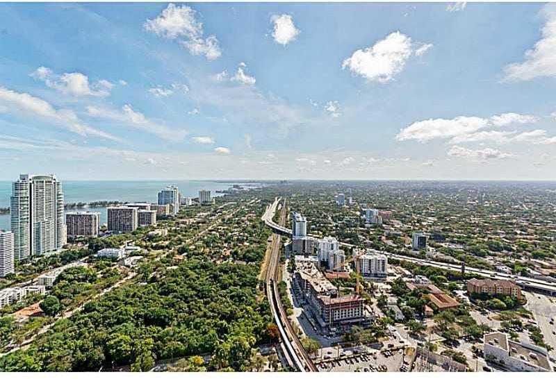 60 Southwest 13th Street, Unit 4607 Miami, FL 33130 - Photo 7 of 31