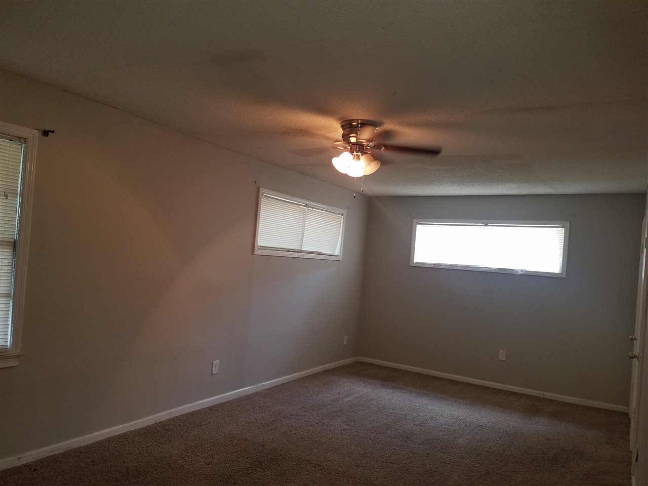3701 Rhodes Avenue Memphis, TN 38111 - Photo 9 of 16 Gallery Image 9