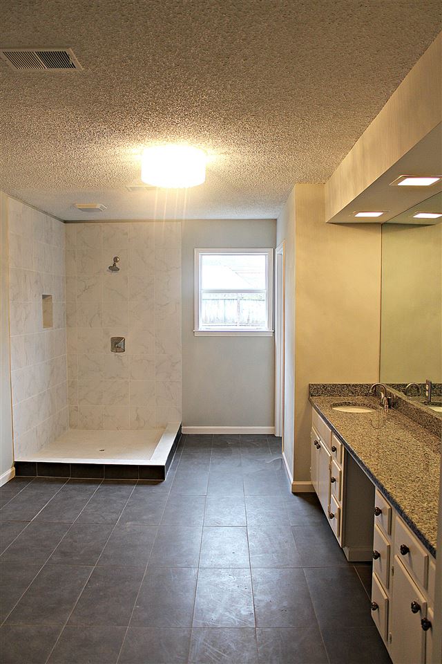 542 Chalmers Road Memphis, TN 38120 - Photo 9 of 19