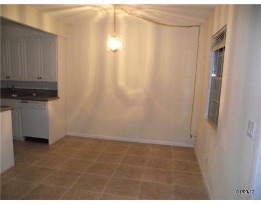 2085 Cornwall East, Unit 2085 Boca Raton, FL 33434 - Photo 8 of 11 Gallery Image 8