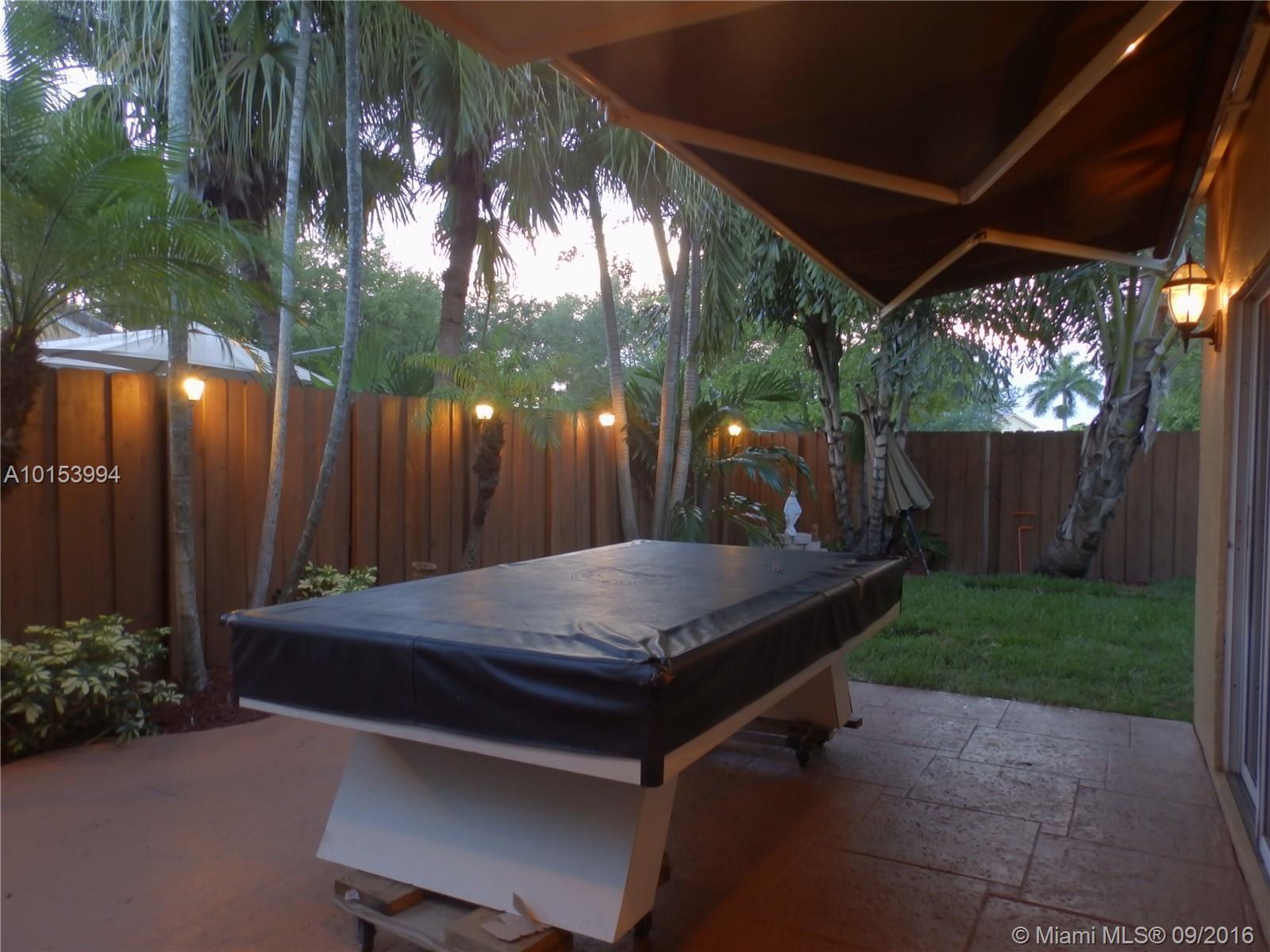 15900 Southwest 112th Terrace Miami, FL 33196 - Photo 12 of 32