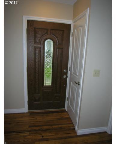 9205 Southwest Jamieson Road Beaverton, OR 97005 - Photo 14 of 16 Gallery Image 14