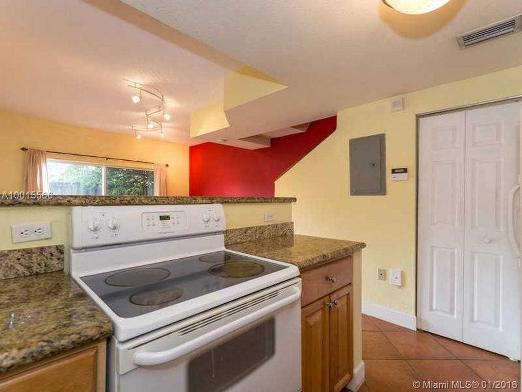 123 Southwest 17th Road, Unit 108 Miami, FL 33129 - Photo 5 of 27