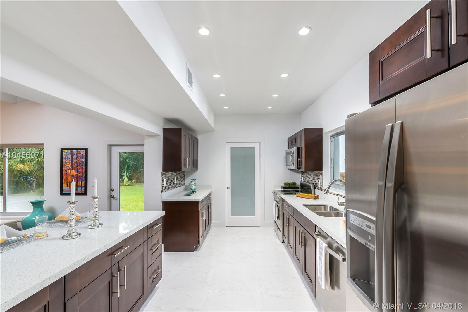 3531 Southwest 1st Avenue Miami, FL 33145 - Photo 6 of 15