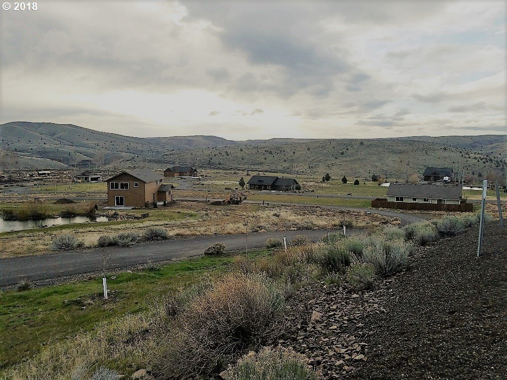 1437 Fish Camp Road Maupin, OR 97037 - Photo 6 of 15 Gallery Image 6