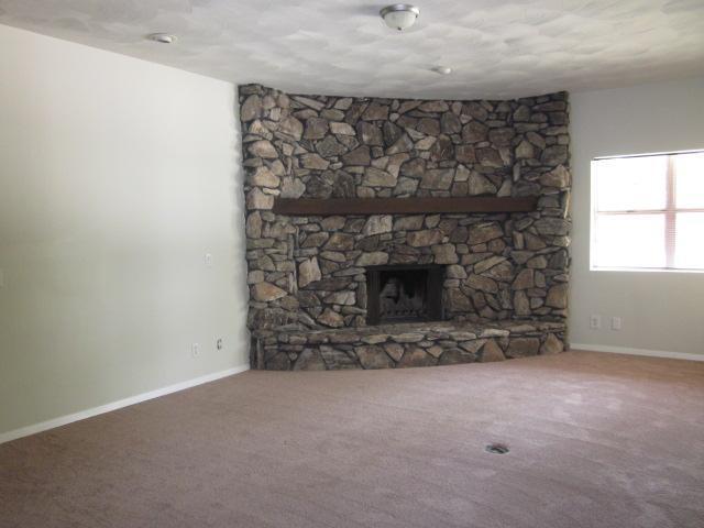 7229 Lindsay Road Bakersfield, CA 93313 - Photo 6 of 7 Gallery Image 6