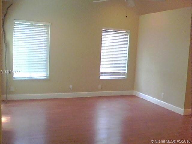 587 Talavera Road Weston, FL 33326 - Photo 14 of 21 Gallery Image 14