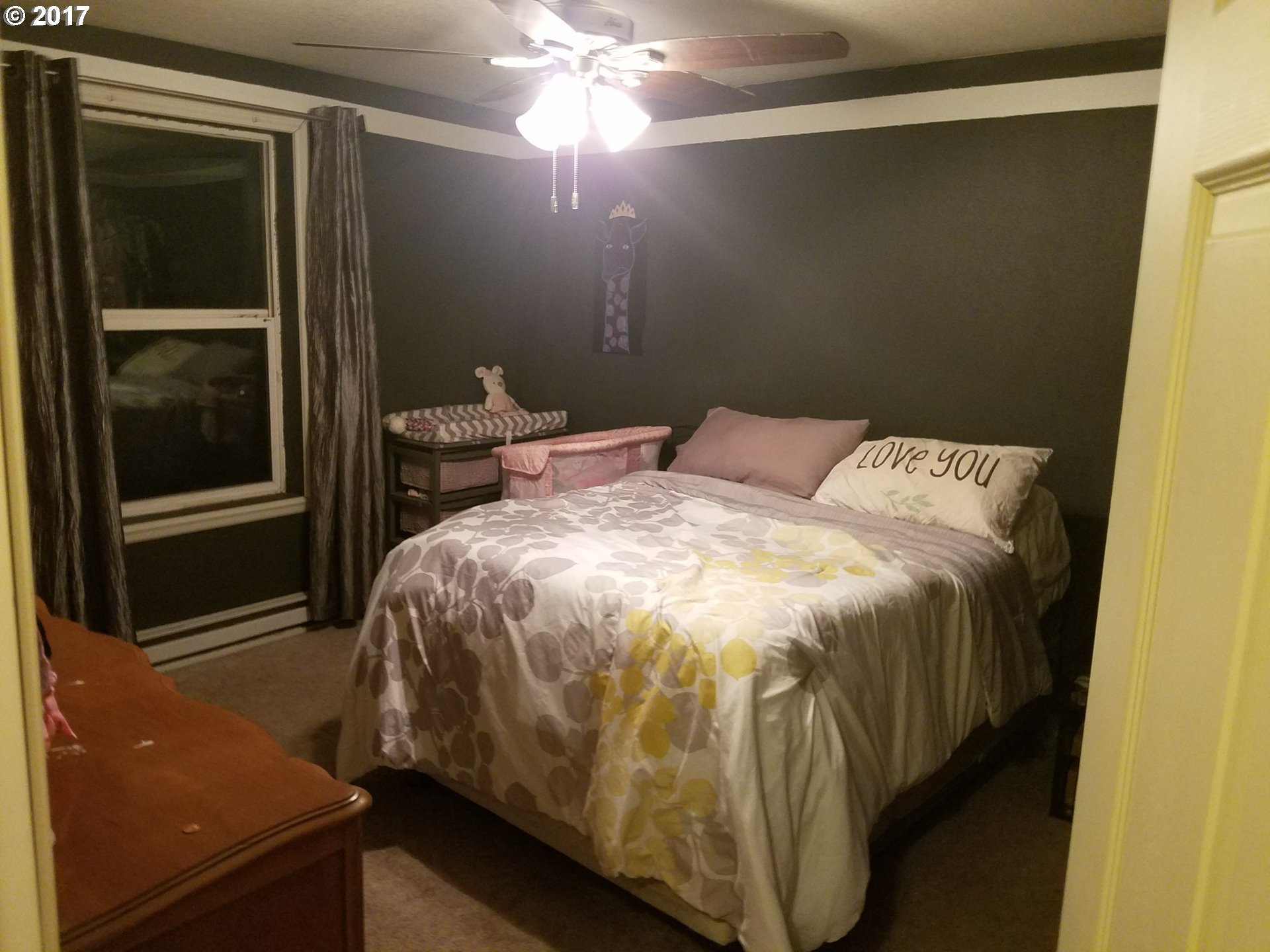 253 Corona Loop Road Roseburg, OR 97471 - Photo 11 of 19 Gallery Image 11