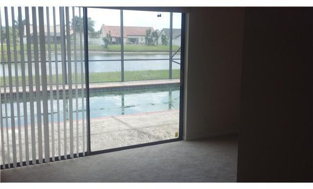 9661 El Clair Ranch Road Boynton Beach, FL 33437 - Photo 10 of 11