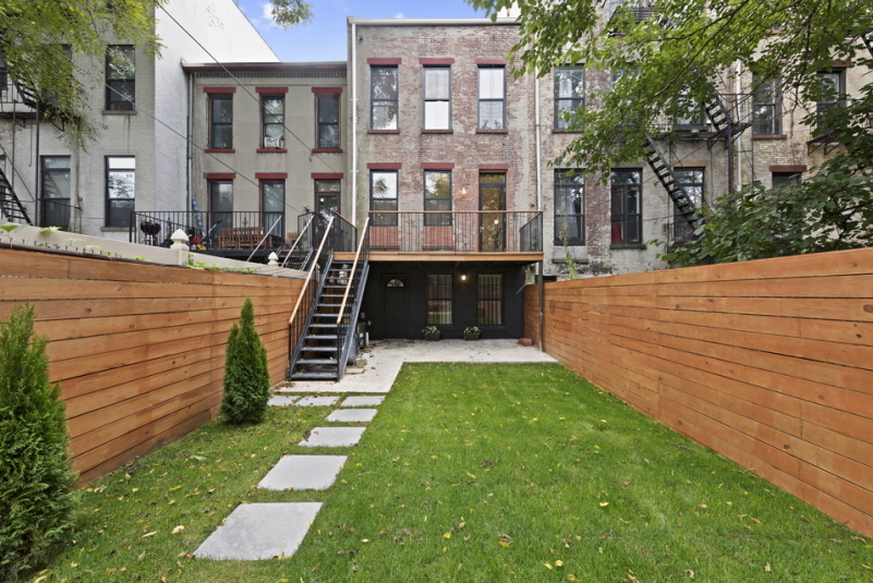 635 Willoughby Avenue, Unit TWNHSE Brooklyn, NY 11206 - Photo 5 of 12