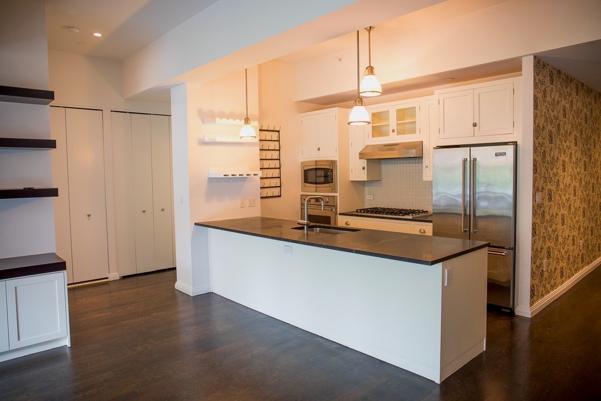 9 College Place, Unit 2A Brooklyn, NY 11201 - Photo 2 of 9