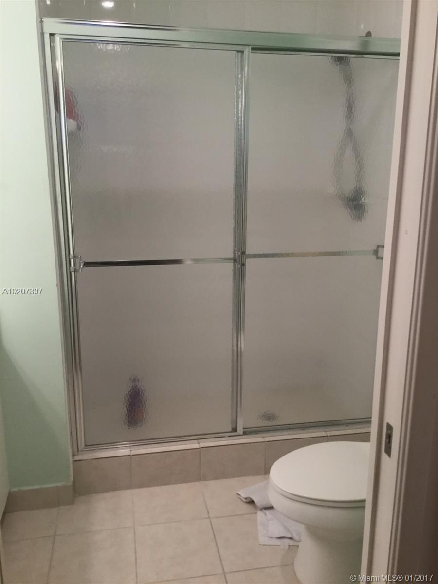 8010 North Nob Hill Road, Unit 303 Tamarac, FL 33321 - Photo 25 of 35