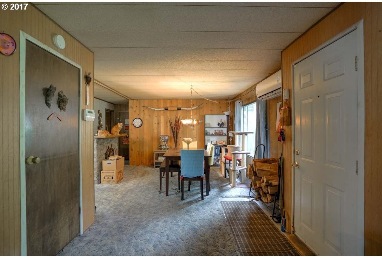4265 Edison Road Northeast Silverton, OR 97381 - Photo 16 of 22