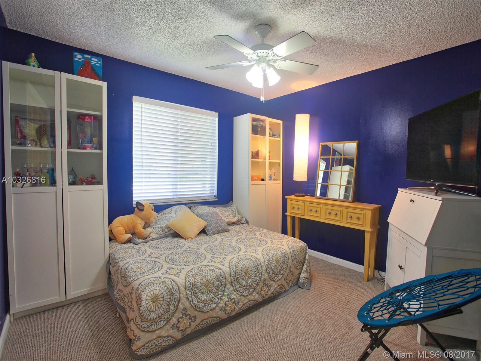 5221 Southwest 188th Avenue Southwest Ranches, FL 33332 - Photo 25 of 31 Gallery Image 25