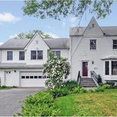 $1,547,500 | 17 Old Colony Drive, Larchmont, NY 10538