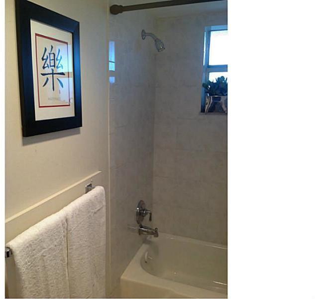 4700 Washington Street, Unit 406 Hollywood, FL 33021 - Photo 21 of 29
