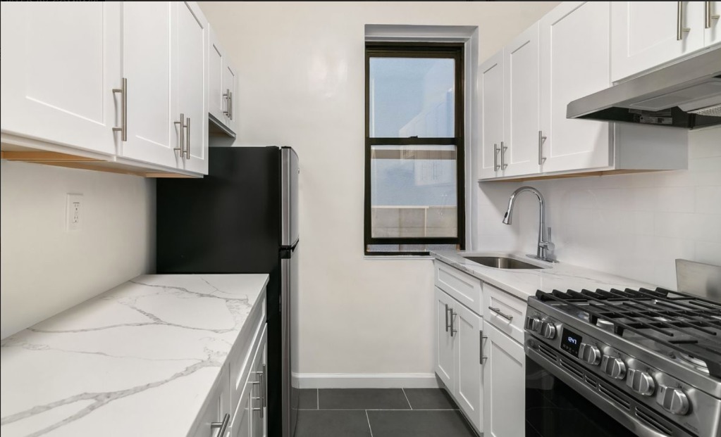 46 Downing Street, Unit 2B Manhattan, NY 10014 - Photo 5 of 6