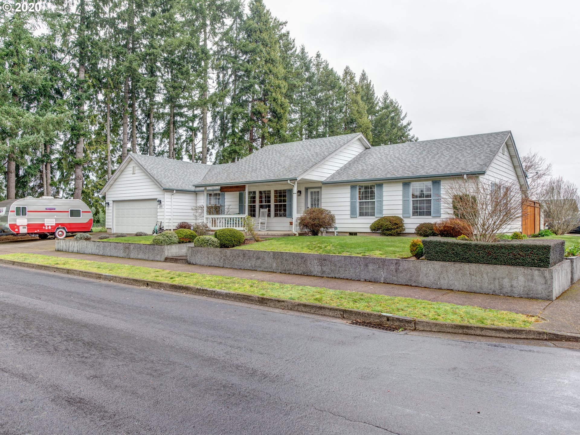 477 72nd Place Springfield, OR 97478 - Photo 1 of 32