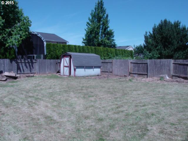2213 Riviera Court Hubbard, OR 97032 - Photo 12 of 14 Gallery Image 12