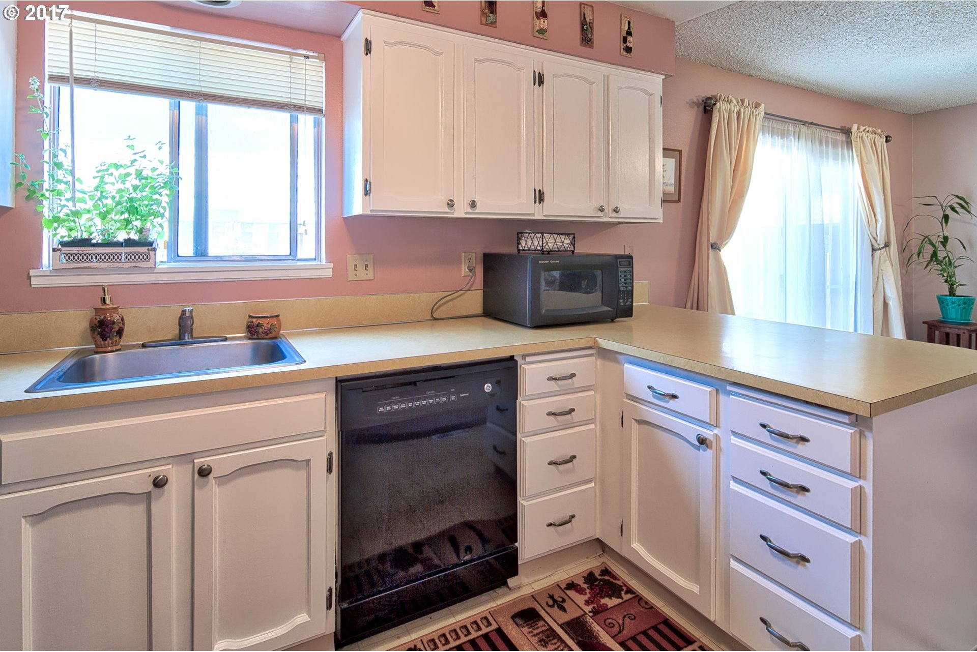 14262 Southwest Farmington Road Beaverton, OR 97005 - Photo 10 of 28 Gallery Image 10