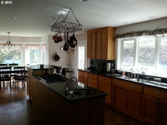 62730 Hurricane Creek Road Joseph, OR 97846 - Photo 4 of 16