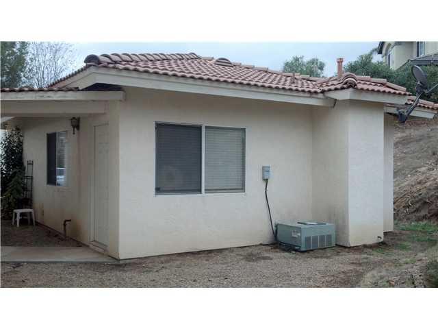 22627 Tombill Road Ramona, CA 92065 - Photo 8 of 8 Side View - Guest House
