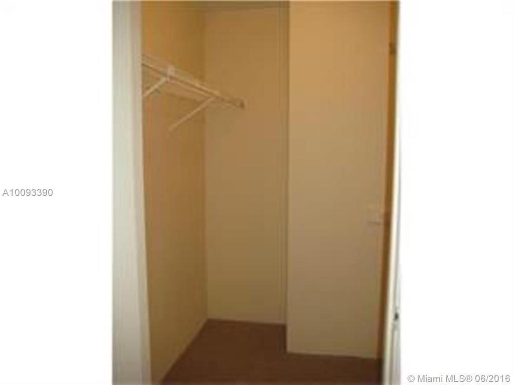 875 Riverside Drive, Unit 711 Coral Springs, FL 33071 - Photo 7 of 20