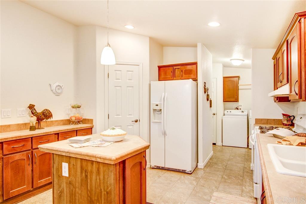 1351 Pepper Drive, Unit 61 El Cajon, CA 92021 - Photo 9 of 23