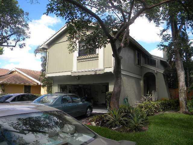 61 Greens Road, Unit 61 Hollywood, FL 33021 - Photo 1 of 21 Gallery Image 1
