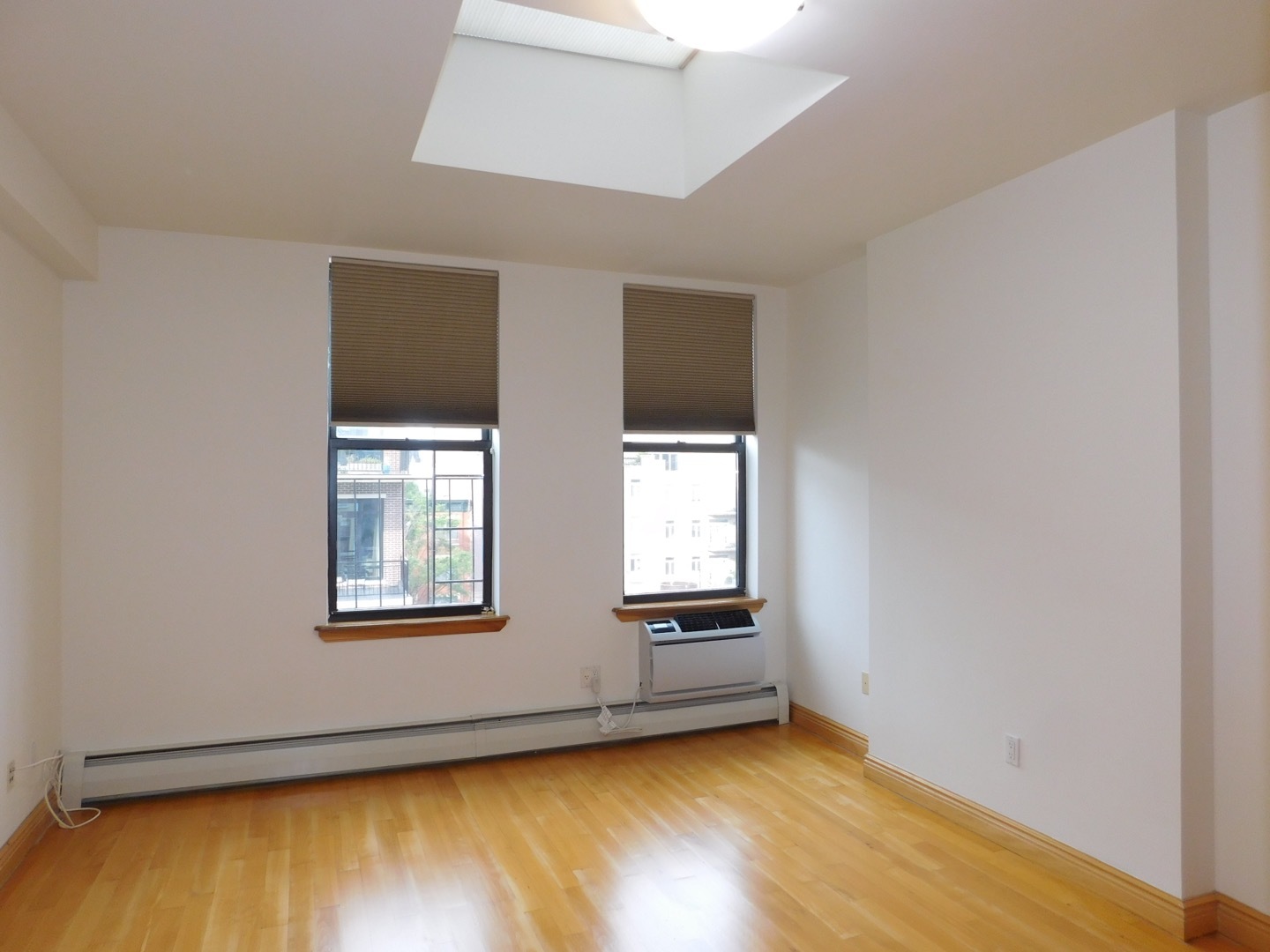 270 1st Street, Unit 4A Brooklyn, NY 11215 - Photo 5 of 7