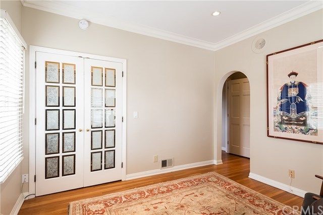 $1,000,000 | 31 Coronado Avenue, Long Beach, CA 90803