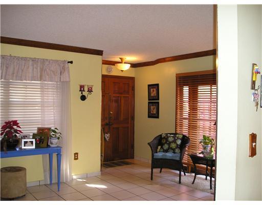 14838 Southwest 56th Terrace Miami, FL 33193 - Photo 4 of 16