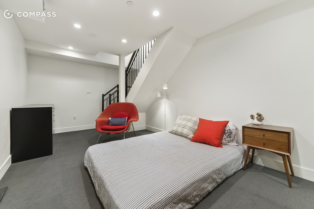 102 Gold Street, Unit 1F Brooklyn, NY 11201 - Photo 7 of 9