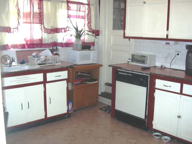 429-433 Ridge Street Newark, NJ 07104 - Photo 1 of 8 Gallery Image 1