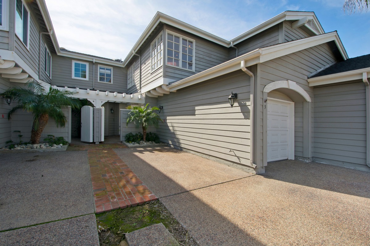 2921 Sandy Pointe, Unit 3 Del Mar, CA 92014 - Photo 22 of 25