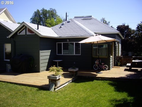105 Northwest 7th Street Pendleton, OR 97801 - Photo 3 of 13 Gallery Image 3