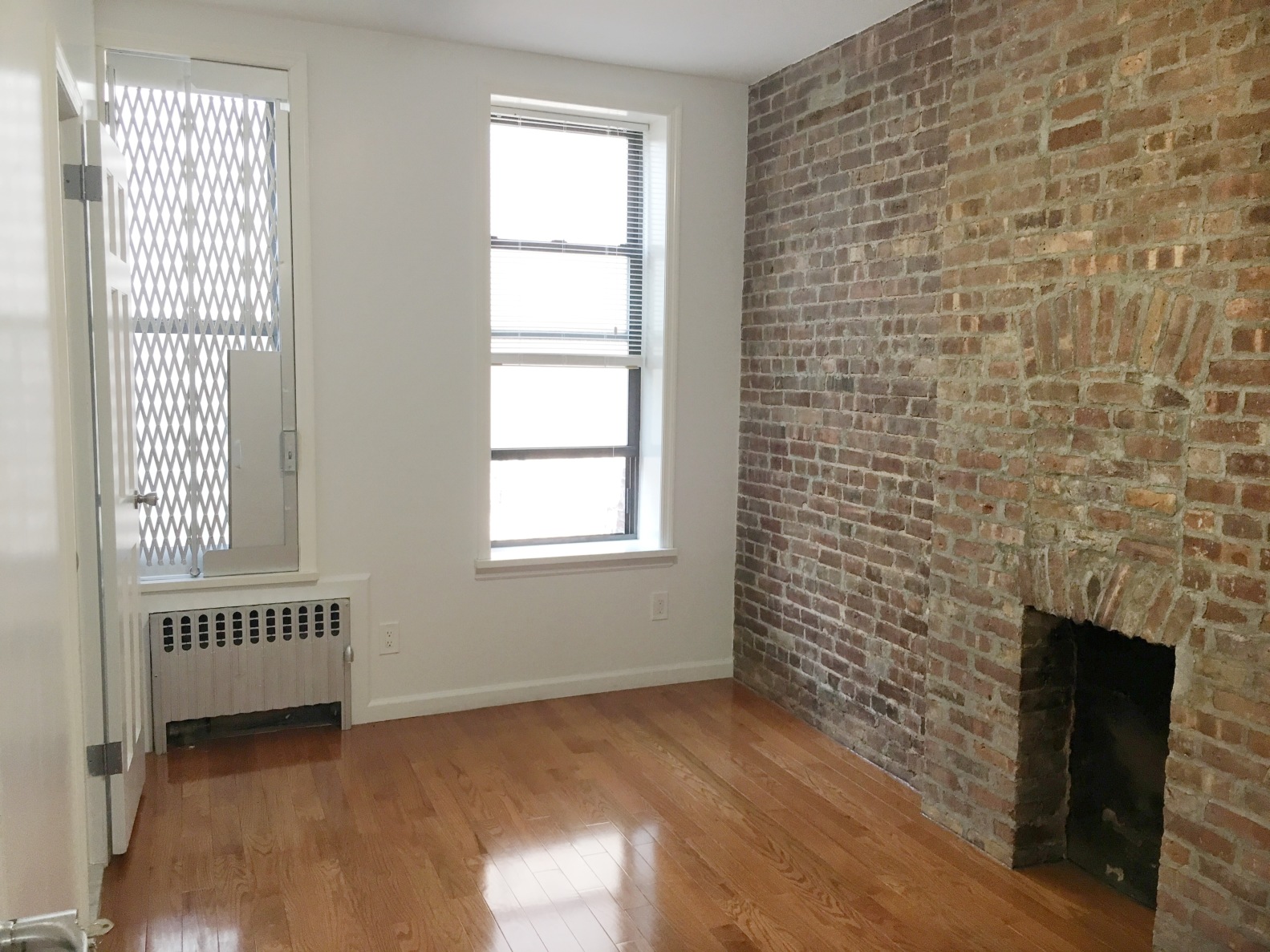 75 Madison Street, Unit 4R Manhattan, NY 10002 - Photo 6 of 8