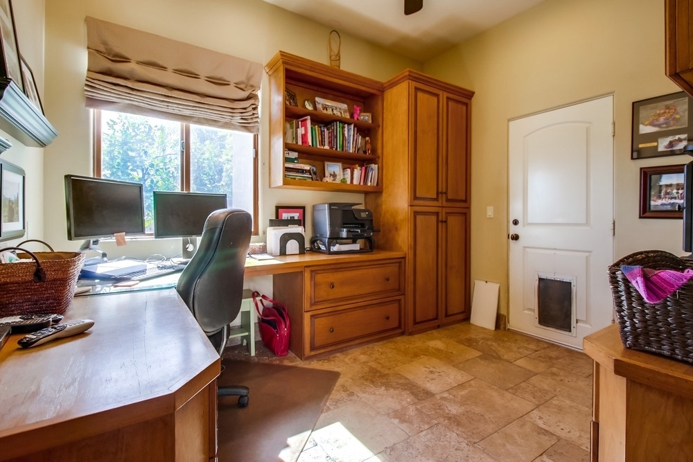 532 Canyon Rim Drive El Cajon, CA 92021 - Photo 17 of 25 Gallery Image 17