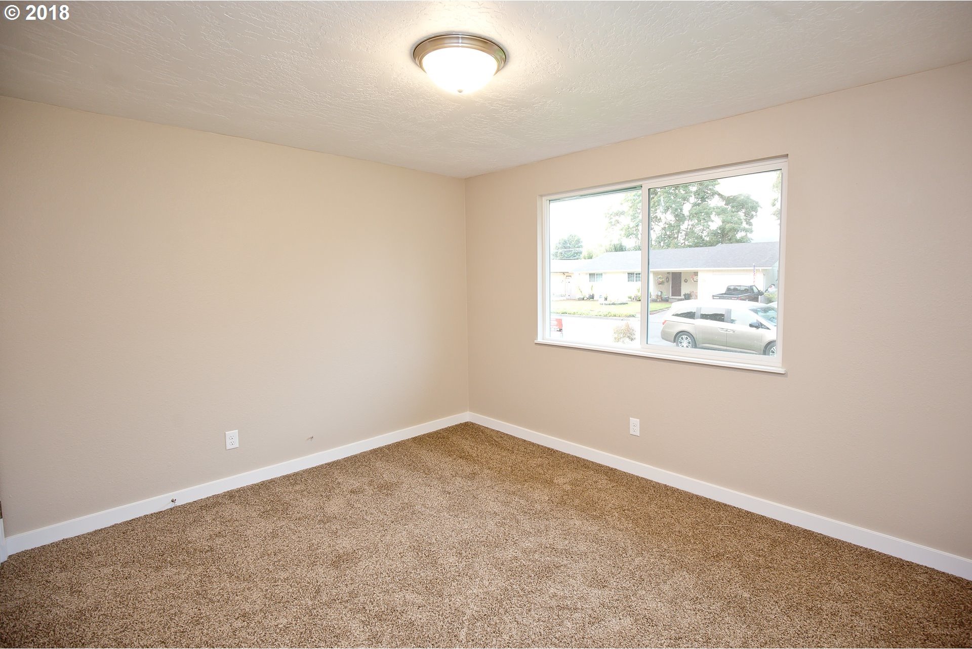 1102 57th Street Springfield, OR 97478 - Photo 17 of 26